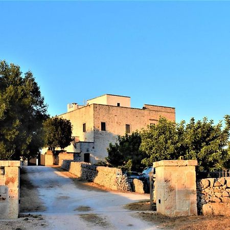 Masseria Montecchie Чельє-Мессапіка Екстер'єр фото