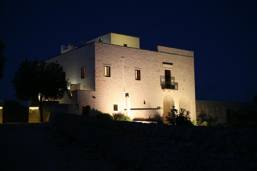 Masseria Montecchie Чельє-Мессапіка Екстер'єр фото