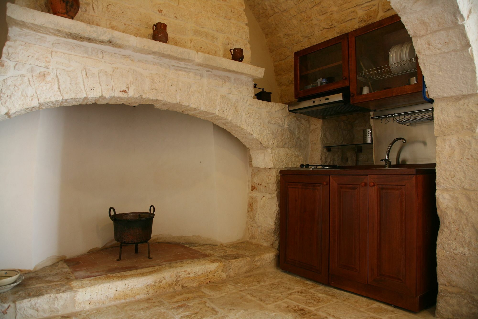 Masseria Montecchie Чельє-Мессапіка Екстер'єр фото