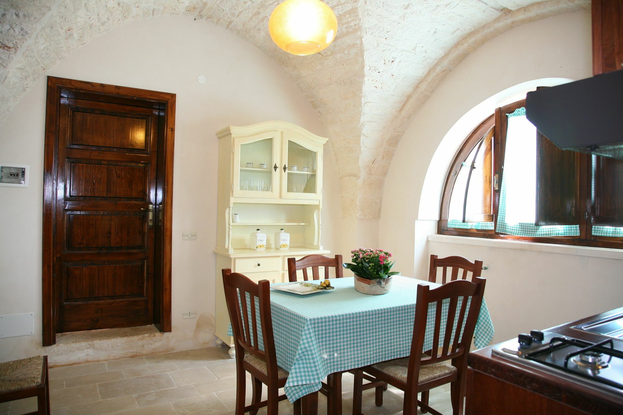 Masseria Montecchie Чельє-Мессапіка Екстер'єр фото