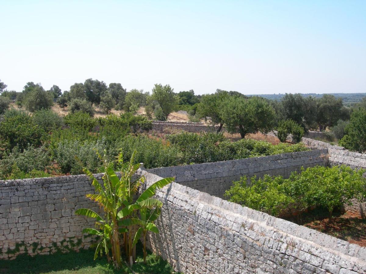 Masseria Montecchie Чельє-Мессапіка Екстер'єр фото